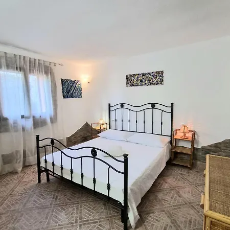 דירה *appartamento Con Ampia Veranda Vicino Al Mare * *